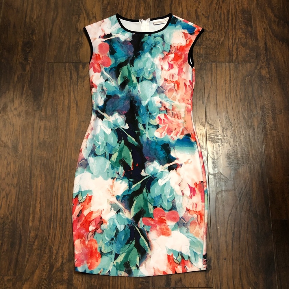 Bisou Bisou Floral Body Con Dress Size 8